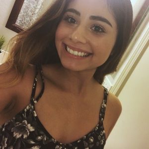 Meet your Posher, Jasmine